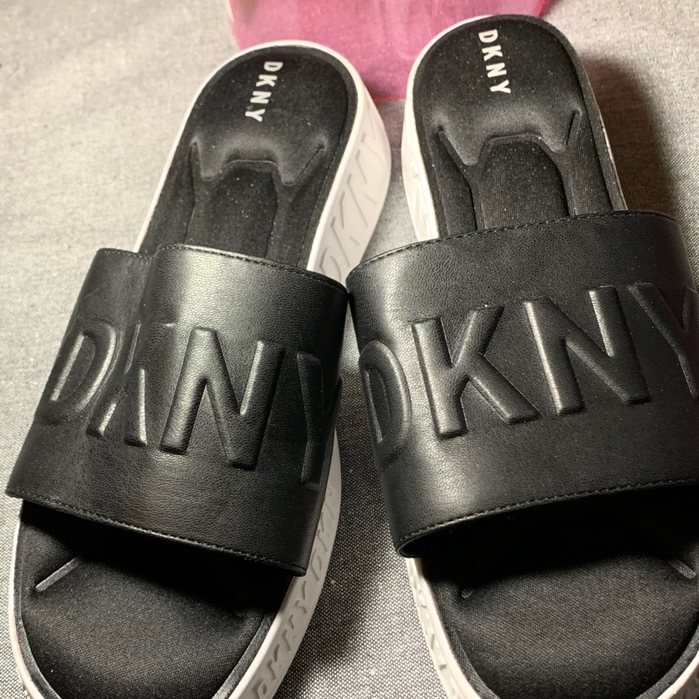 DKNY Black and White Slide Sandals